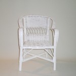 Comprar Sillón infantil de mimbre lacado modelo ARMADURA en CesteriaGretel.Com