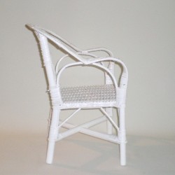 Comprar Sillón infantil de mimbre lacado modelo ARMADURA en CesteriaGretel.Com