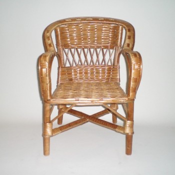 Comprar Sillón infantil de mimbre color buff modelo ARMADURA en CesteriaGretel.Com