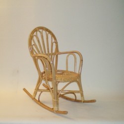 Comprar Mecedora infantil modelo PALMITO en CesteriaGretel.Com