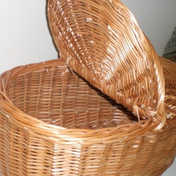 Comprar Cesta de 50 con 2 tapas color buff en CesteriaGretel.Com