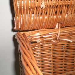 Comprar Baul 100x45x45 buff barnizado, tapa lisa en CesteriaGretel.Com