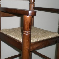 Comprar Trona infantil CON cerco color NOGAL en CesteriaGretel.Com