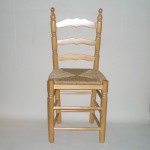 Comprar Silla colonial SIN cerco barnizada en color MIEL en CesteriaGretel.Com