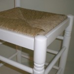 Comprar Silla colonial CON cerco lacada en BLANCO en CesteriaGretel.Com