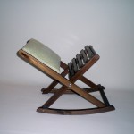 Comprar Escabel balancín color nogal en CesteriaGretel.Com