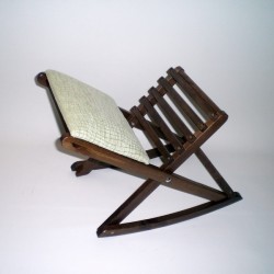 Comprar Escabel balancín color nogal en CesteriaGretel.Com