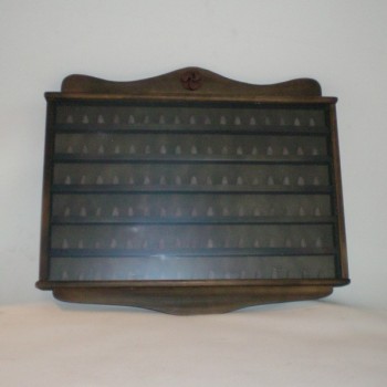 Comprar Dedalero para 102 dedales color nogal en CesteriaGretel.Com