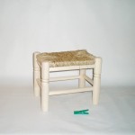 Banqueta de enea pequeña