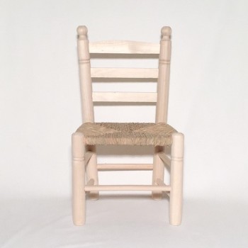 Silla chata tejida, en crudo