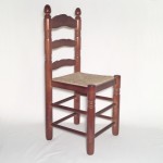 Silla mesonera color nogal