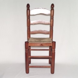 Silla mesonera color nogal