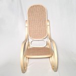 Mecedora de rejilla color natural