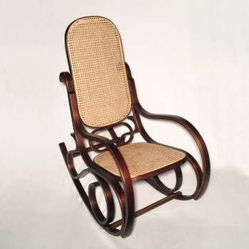 Mecedora de rejilla color NOGAL