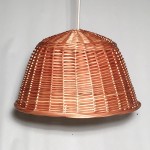 Lámpara mimbre media luna