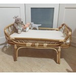 CAMITA PARA MUÑECA CON COLCHON