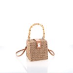 Bolso tostado de rafia