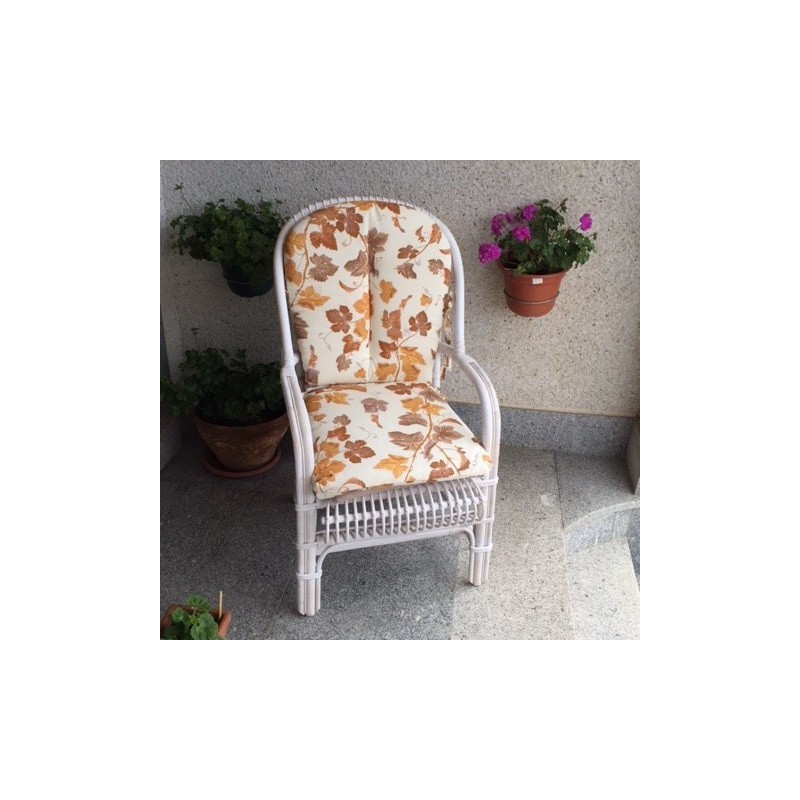 Sillón bambú blanco c/tapicería