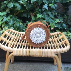 Bolso rattán caracola