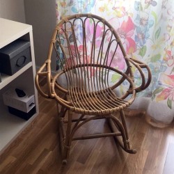 Mecedora de caña PERA