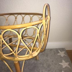 Comprar Cuna de juguete de caña con dosel en CesteriaGretel.Com