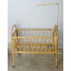 Comprar Cuna rectangular de caña en CesteriaGretel.Com