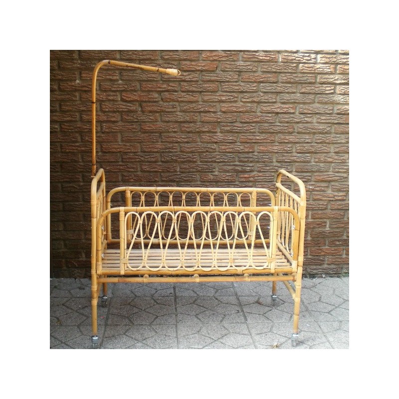 Comprar Cuna de caña regulable en CesteriaGretel.Com