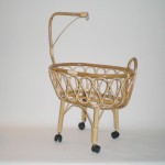 Comprar Cuna de juguete de caña con dosel en CesteriaGretel.Com